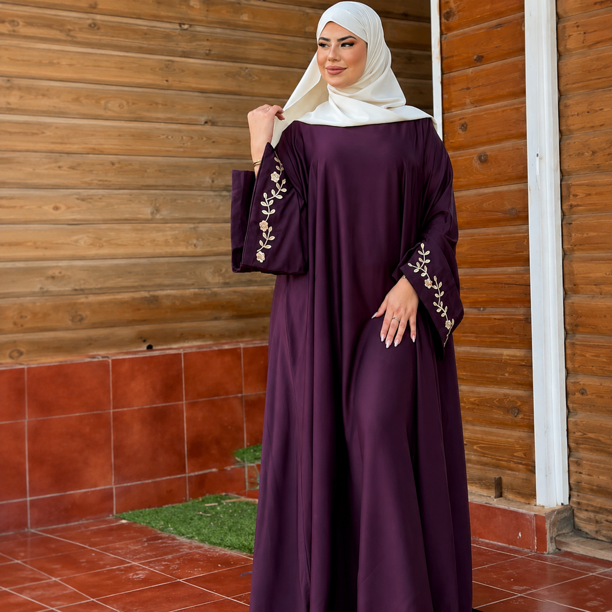 Abaya Brodée Élégante